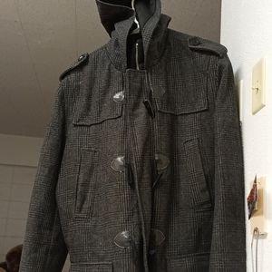 Man Guess Jacket !